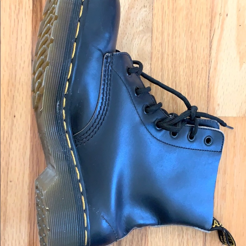 Navy Dr. Martens size 6 US